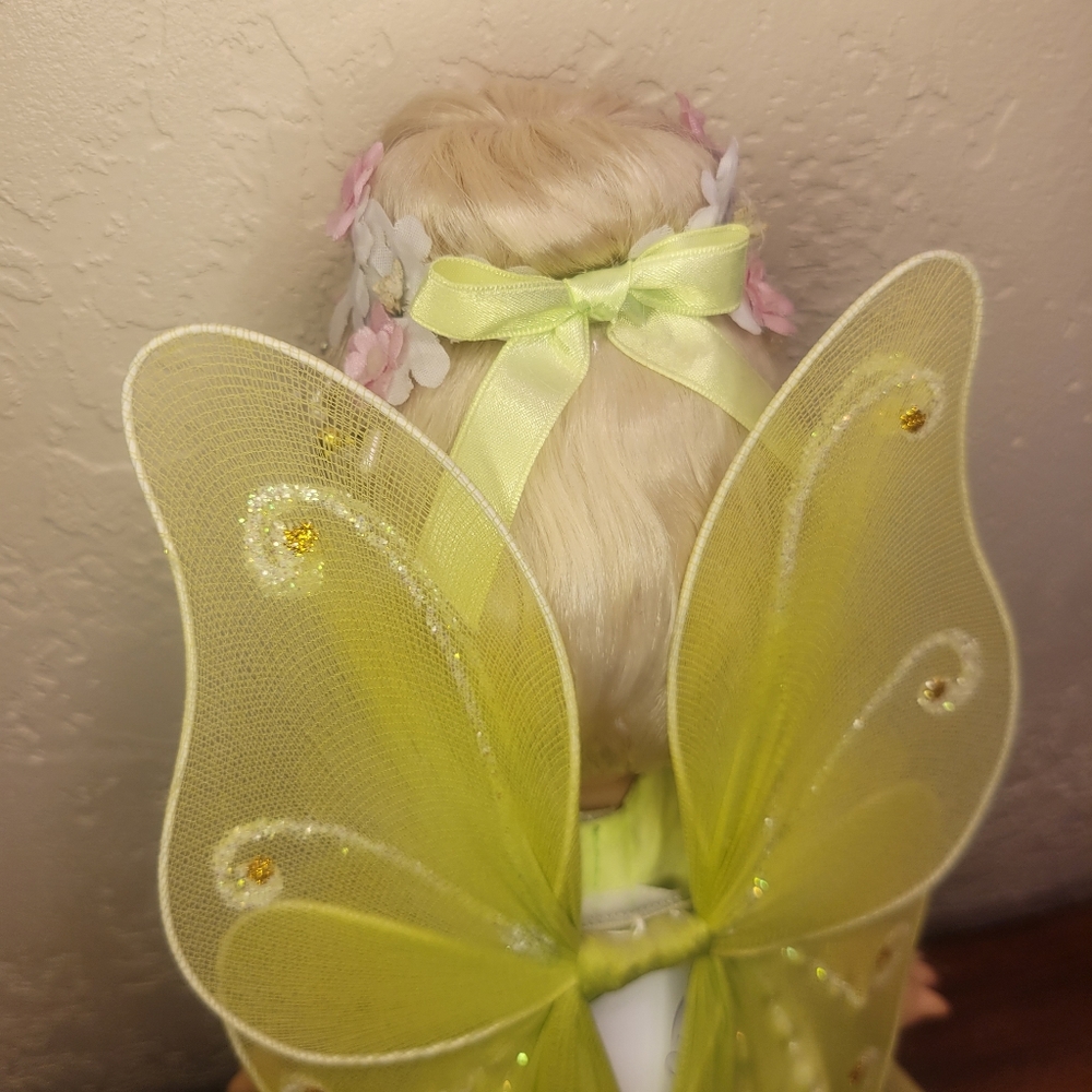 Linda Rick collectable Precious Moments classic Tinkerbell. Approximately 12inch - Picture 5 of 9